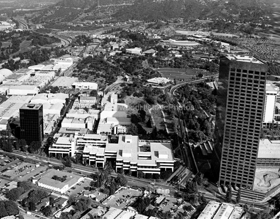 Universal City 1985 Universal Studios and Tower Building wm.jpg